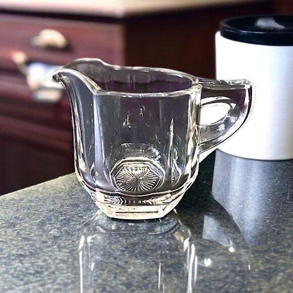 Heisey Glass Creamer Pitcher Syrup #354 Paneled Hexagon Diamond Antique Flamingo - Picture 15 of 16
